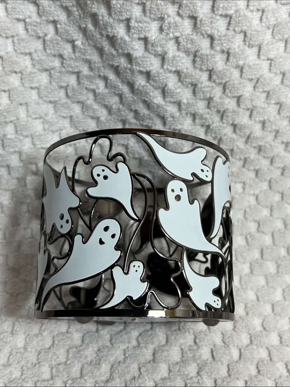 Bath and Body Works Halloween Ghost Pattern 3 Wick Candle Holder